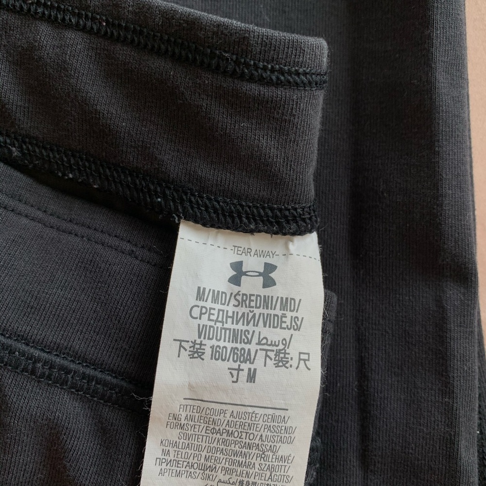 Under Armour Leggings - Picture 2 of 2